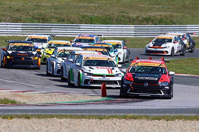 Polo Cup Germany Titelkampf in Hockenheim >© Denis P, Swoosh Communications